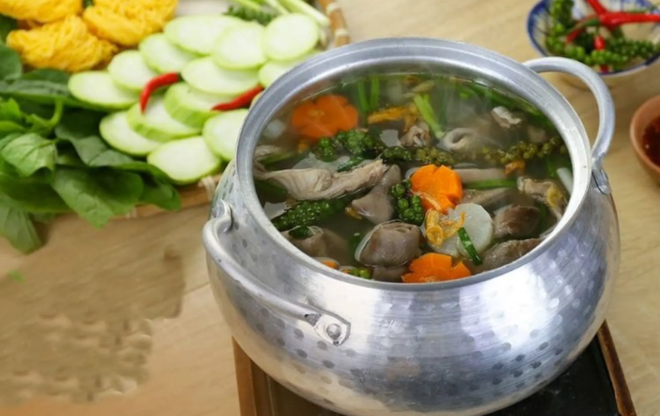 Thịt Heo Bao Tử Hầm Ti&ecirc;u