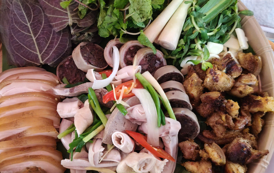 L&ograve;ng R&aacute;n Cố Hương