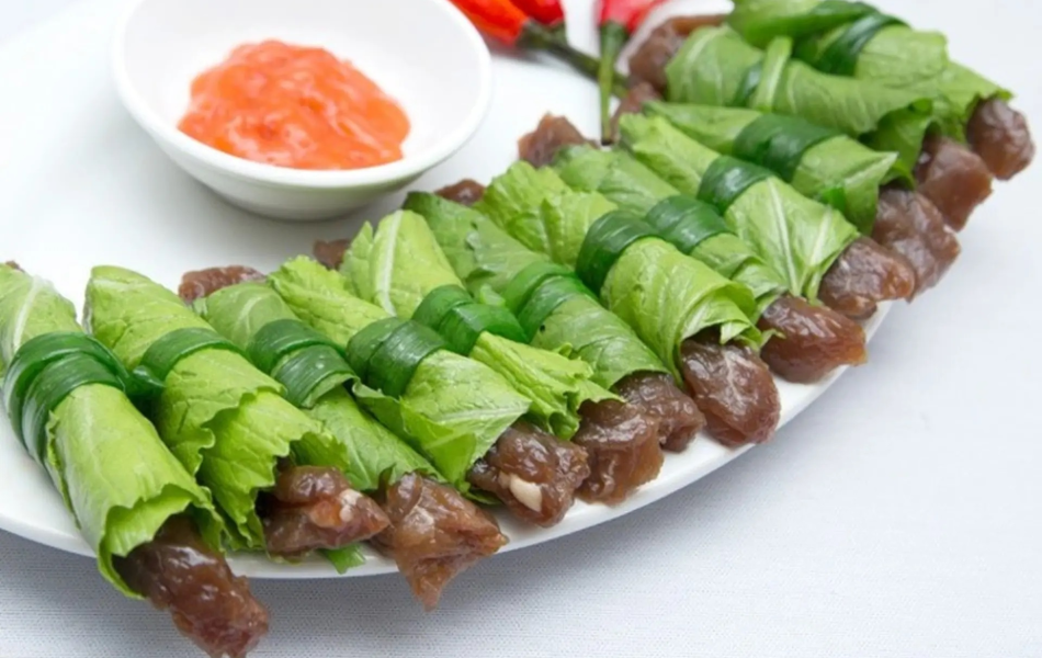 B&ograve; cuộn cải xanh