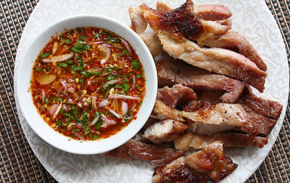 Nọng Heo Nướng Ngũ Vị / Muối Ớt