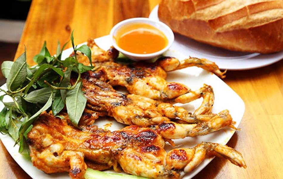 Ếch nướng muối ớt / Nướng mọi