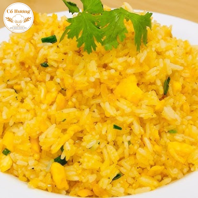 Cơm chi&ecirc;n trứng tỏi