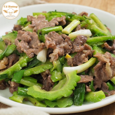 mướp đắng x&agrave;o b&ecirc;