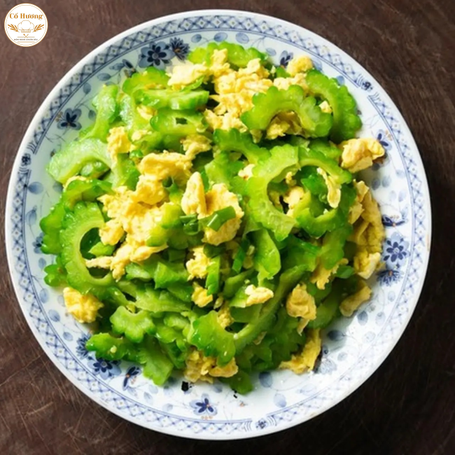Mướp đắng x&agrave;o trứng