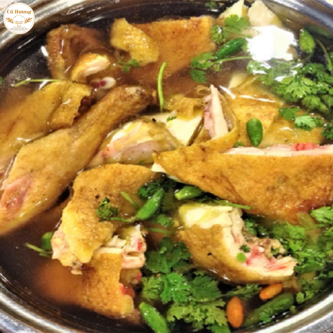 G&agrave; tiềm ớt hiểm